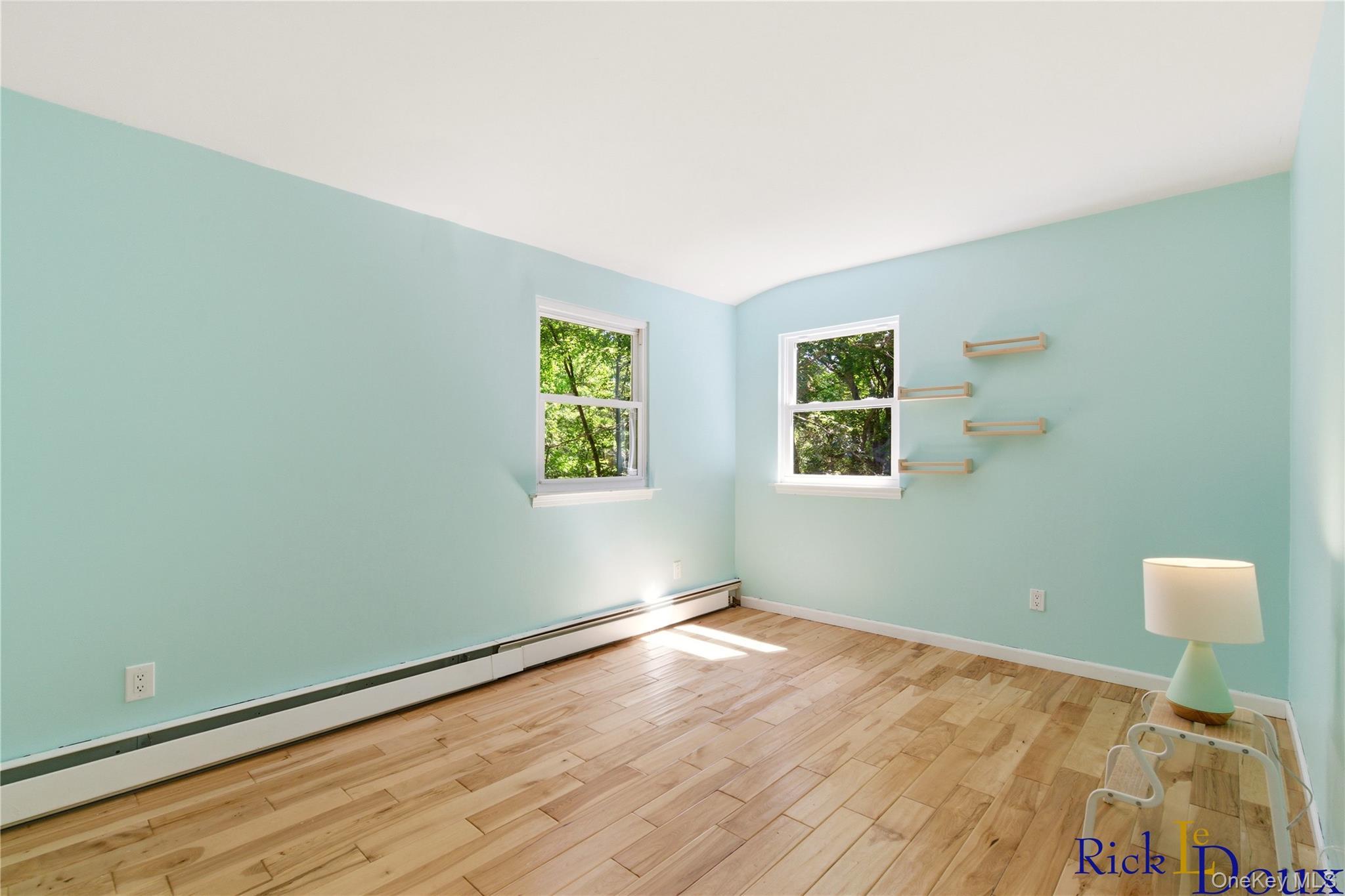 Single Family Old Post Road Suffolk County, NY 11777, MLS-999888-20