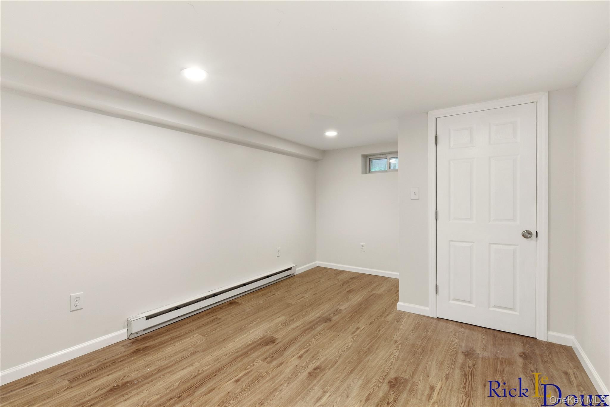 Single Family Old Post Road Suffolk County, NY 11777, MLS-999888-22