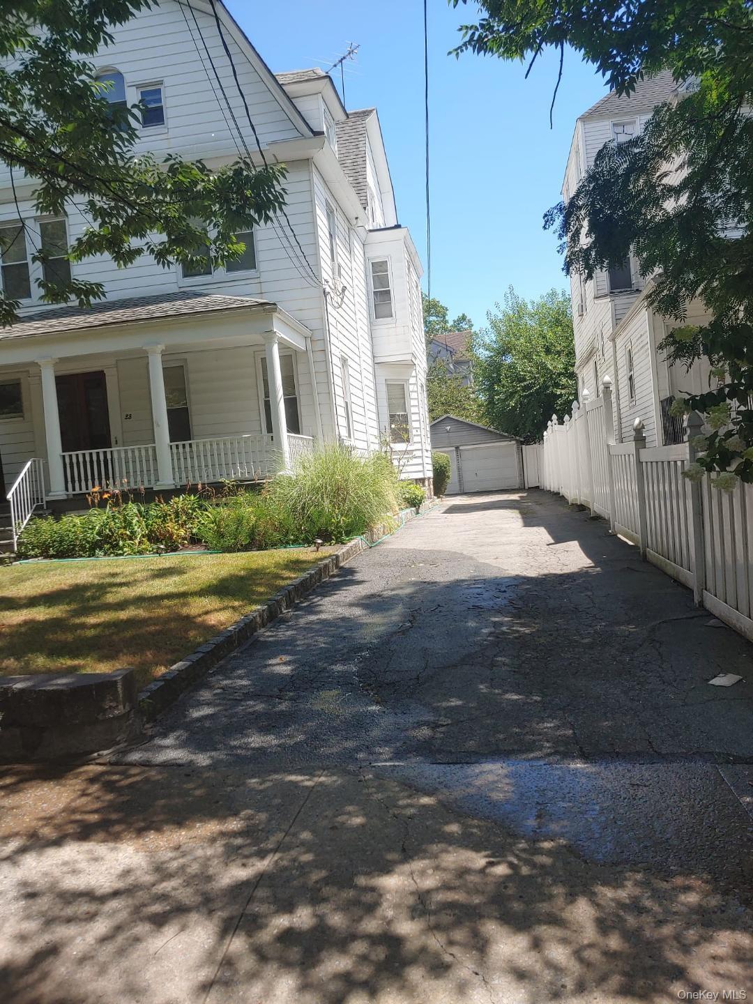 Single Family Cottage Avenue Westchester County, NY 10550, MLS-999895-4