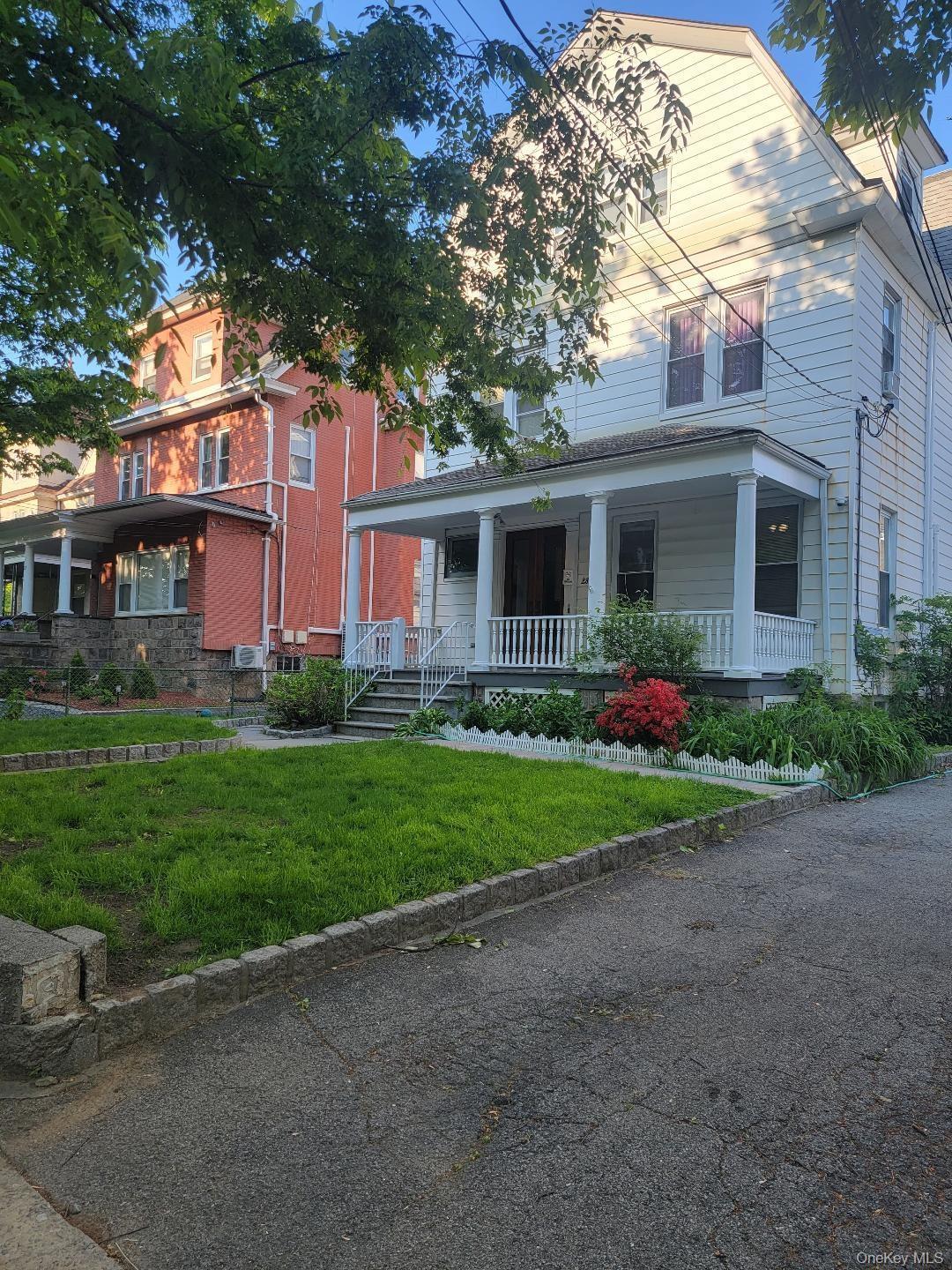 Single Family Cottage Avenue Westchester County, NY 10550, MLS-999895-5