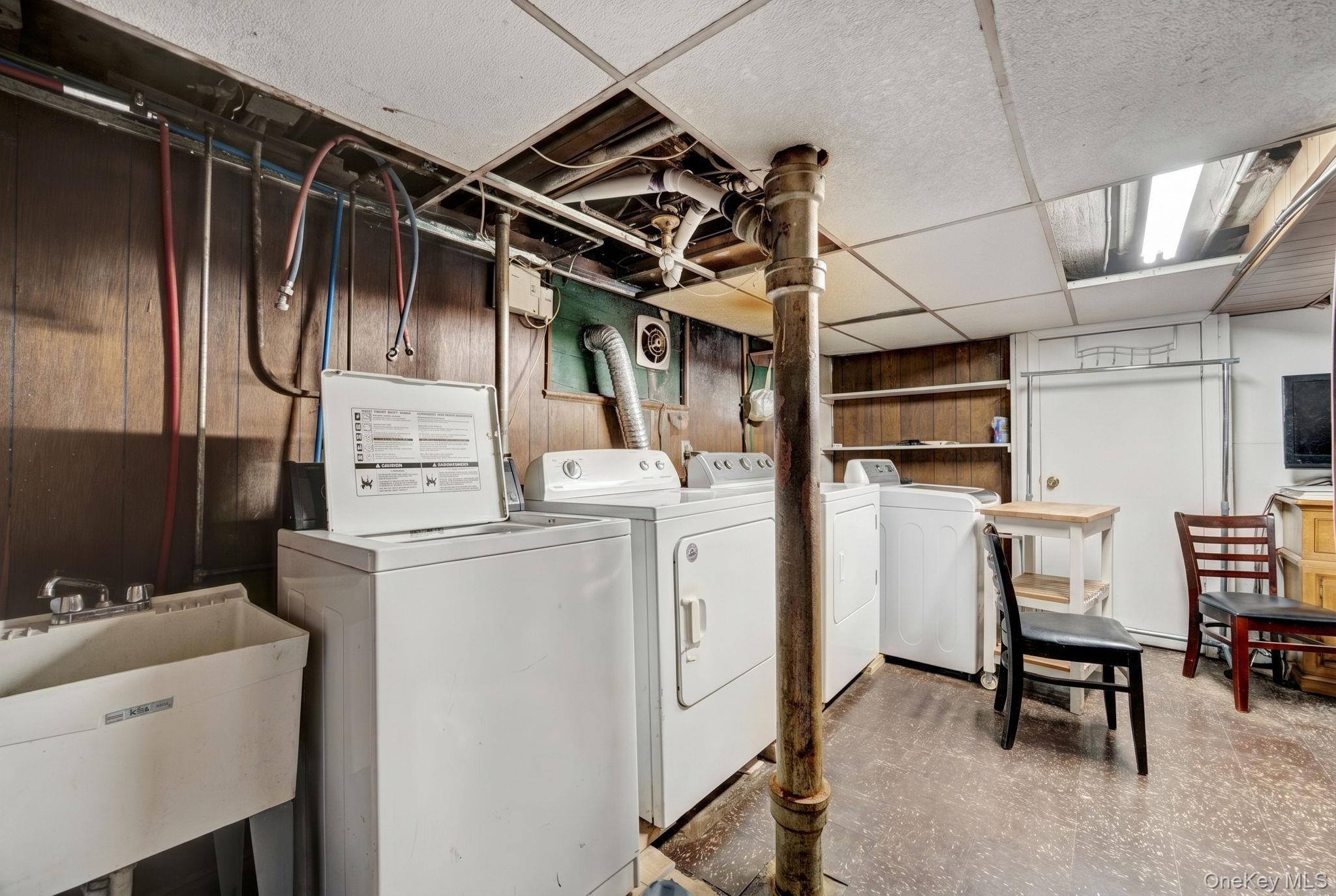 Single Family 230th Queens, NY 11411, MLS-999913-11