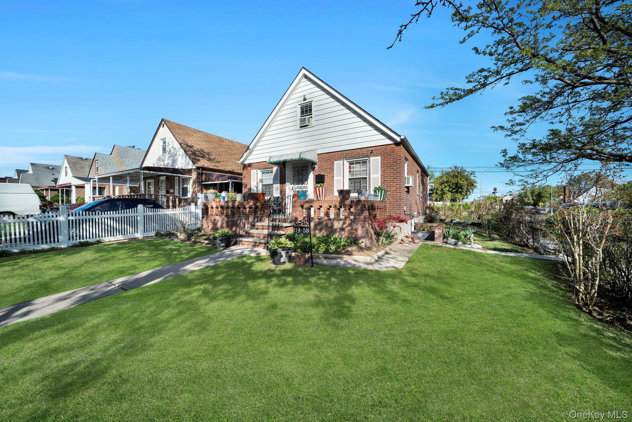 Single Family 230th Queens, NY 11411, MLS-999913-2