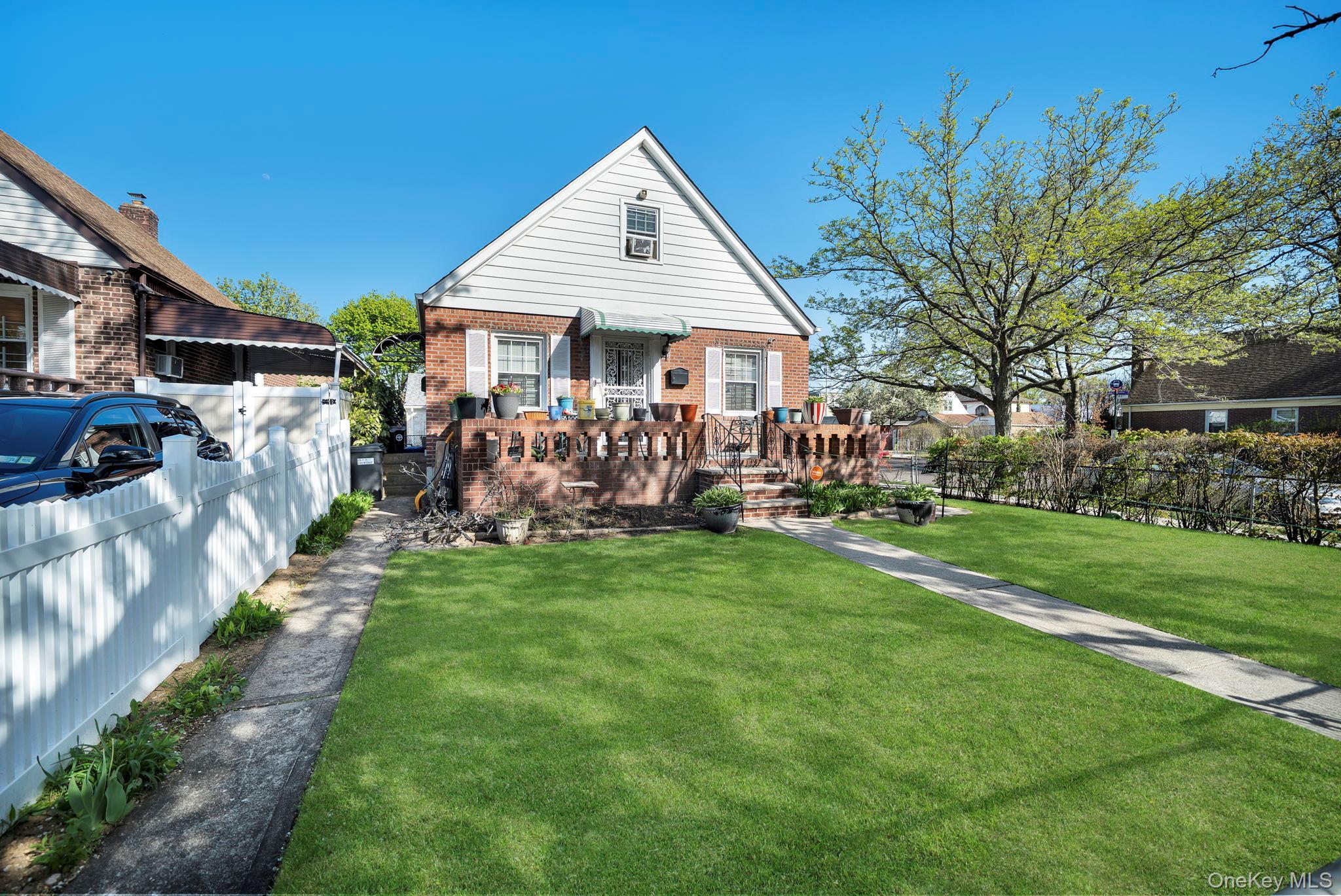 Single Family 230th Queens, NY 11411, MLS-999913-4