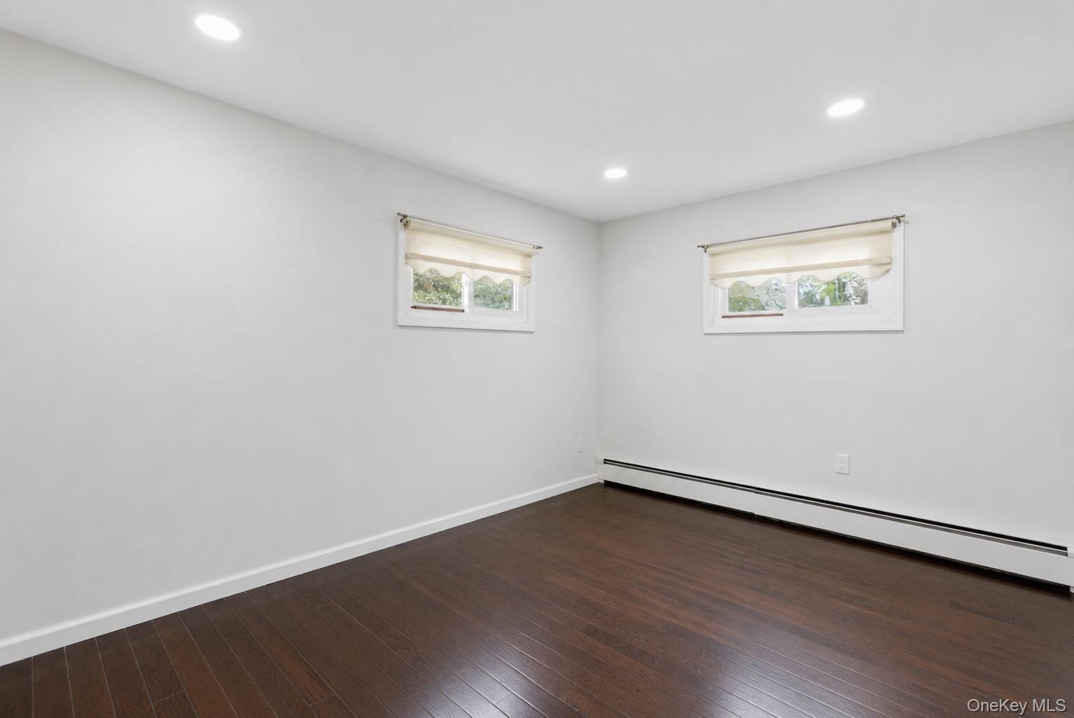 Single Family Peters Boulevard Suffolk County, NY 11706, MLS-999944-21
