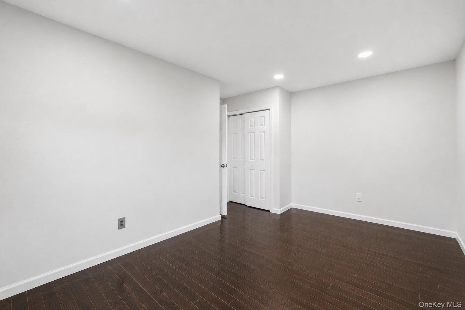Single Family Peters Boulevard Suffolk County, NY 11706, MLS-999944-22