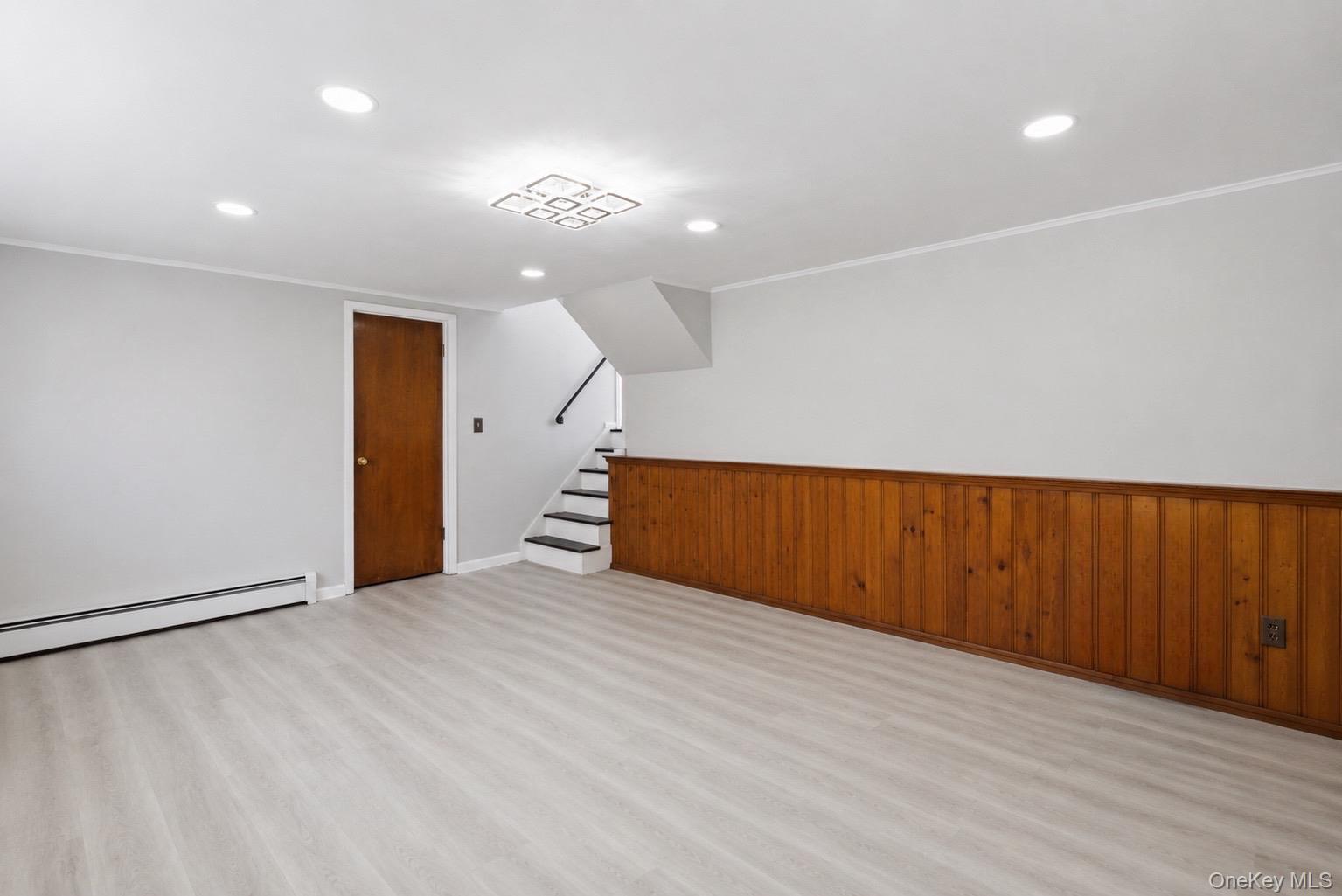 Single Family Peters Boulevard  Suffolk County, NY 11706, MLS-999944-28