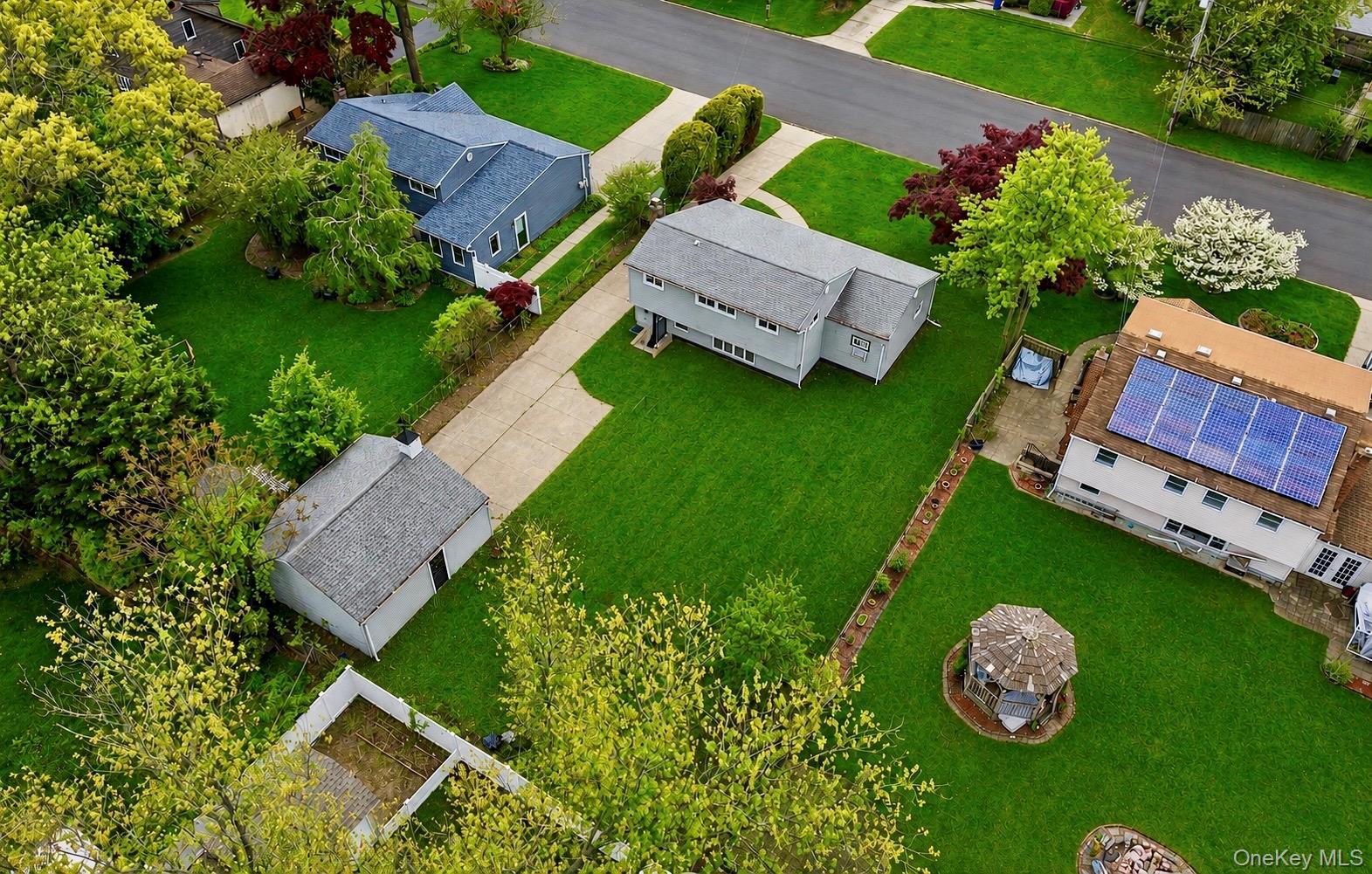 Single Family Peters Boulevard Suffolk County, NY 11706, MLS-999944-8
