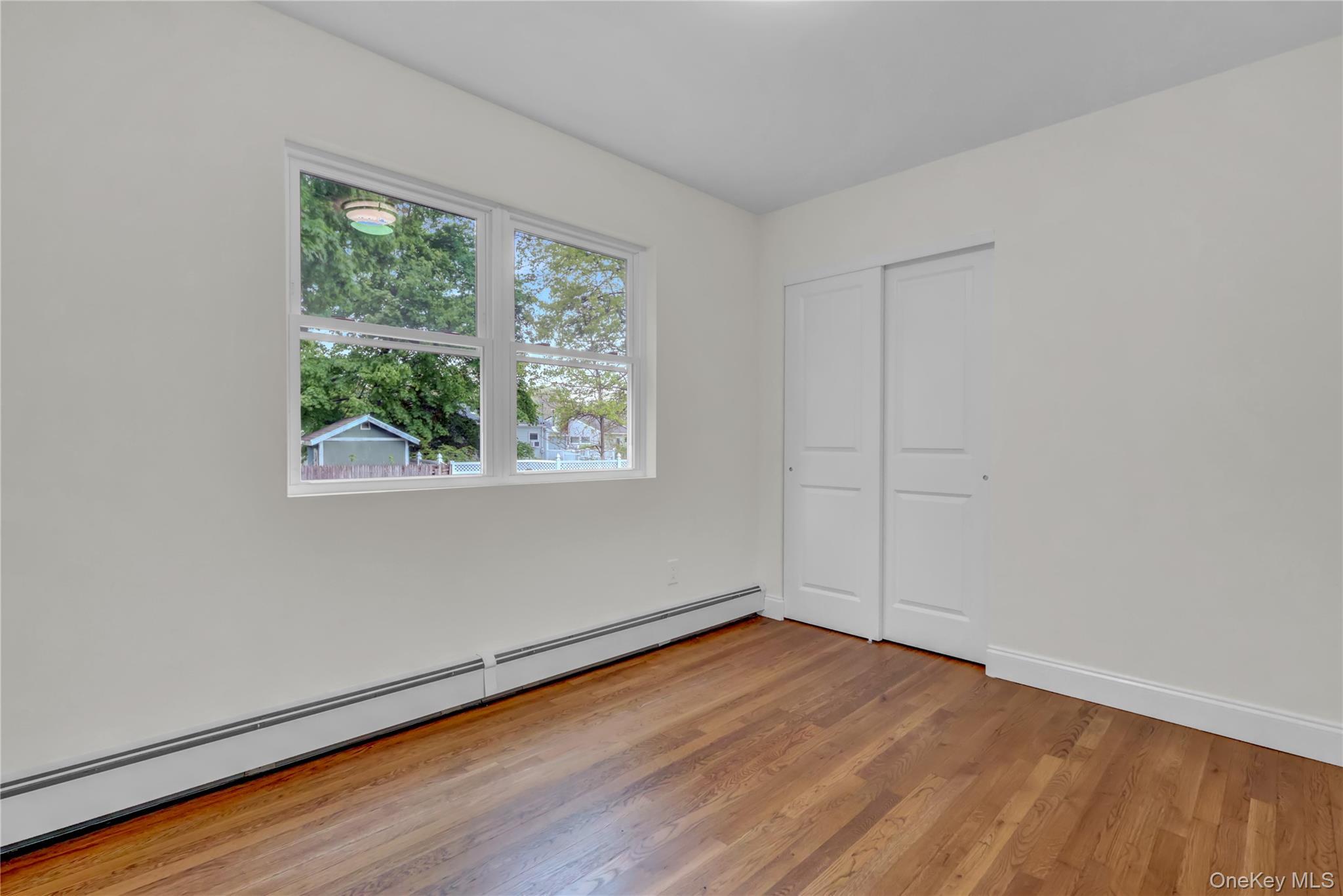Single Family Glenwood Lane  Suffolk County, NY 11743, MLS-999958-23