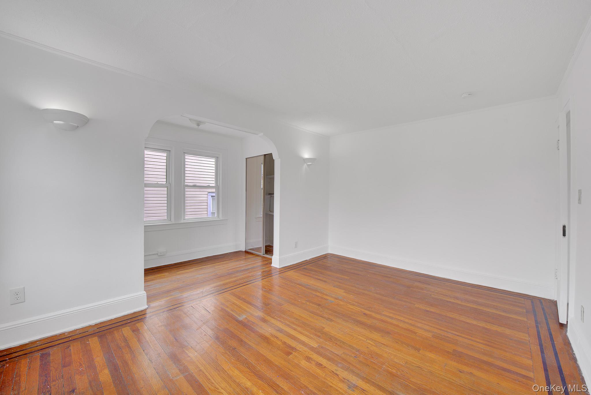Single Family Sycamore Street Nassau County, NY 11552, MLS-999972-16