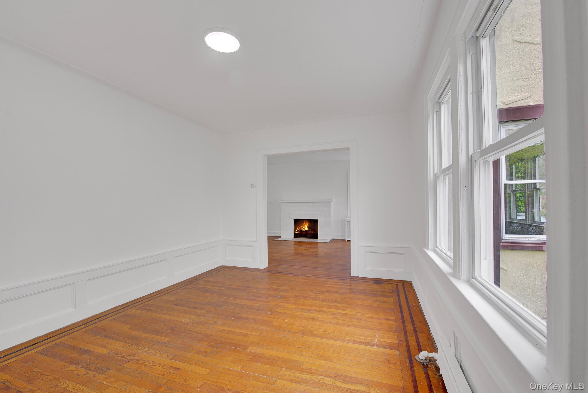 Single Family Sycamore Street Nassau County, NY 11552, MLS-999972-7