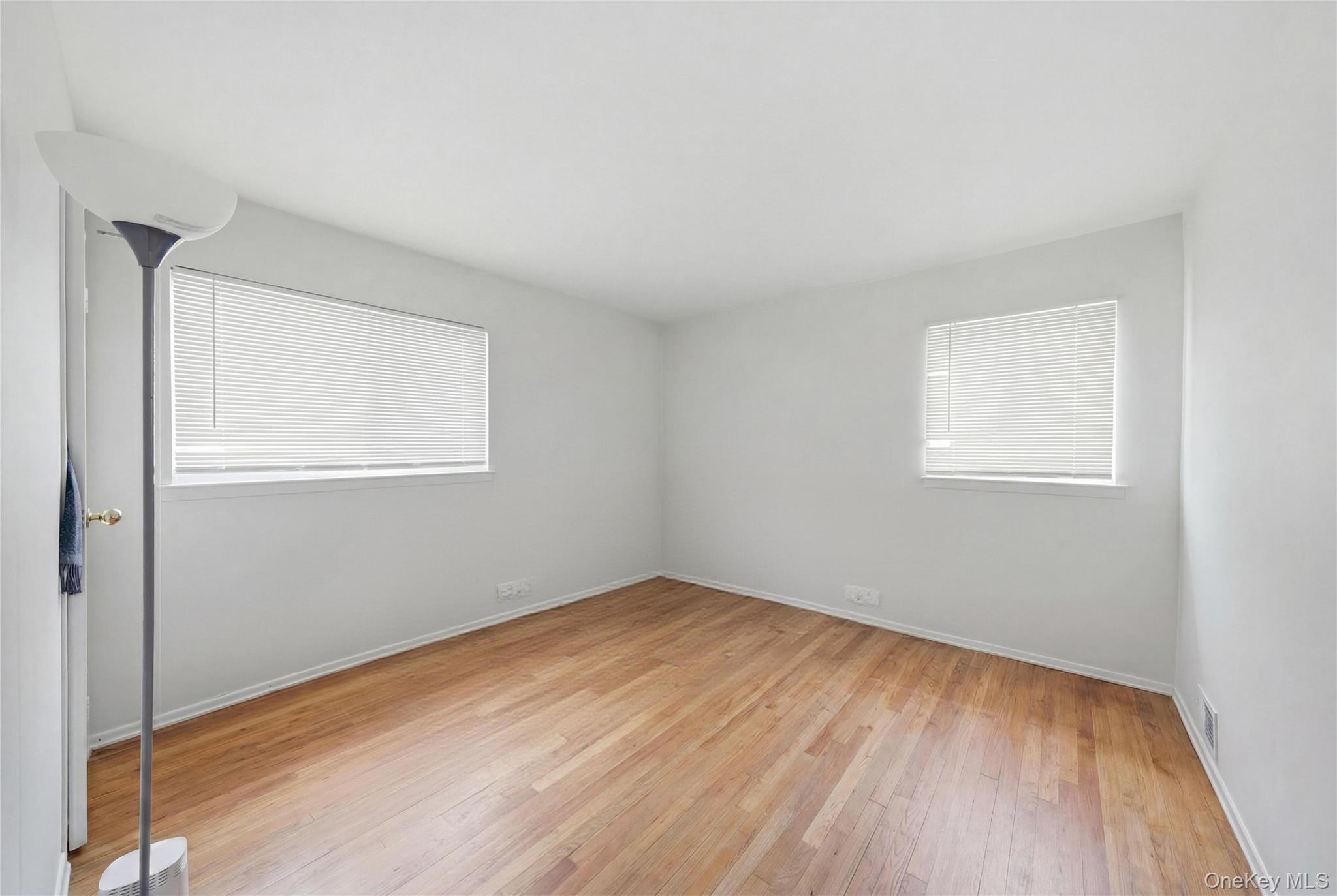 Single Family 88th  Queens, NY 11414, MLS-999979-10