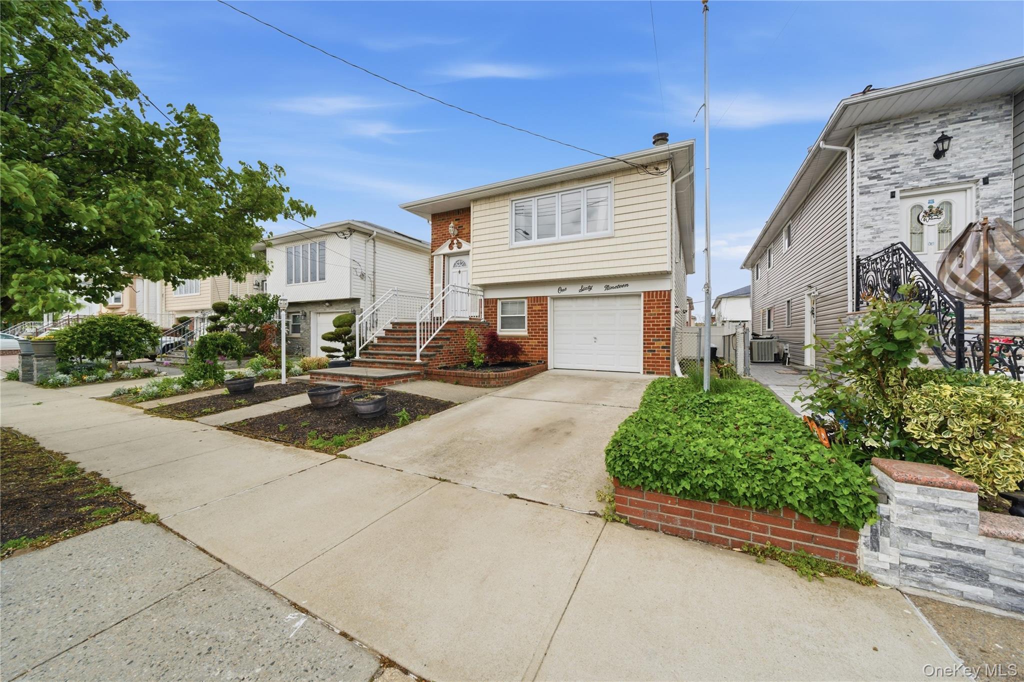 Single Family 88th  Queens, NY 11414, MLS-999979-31