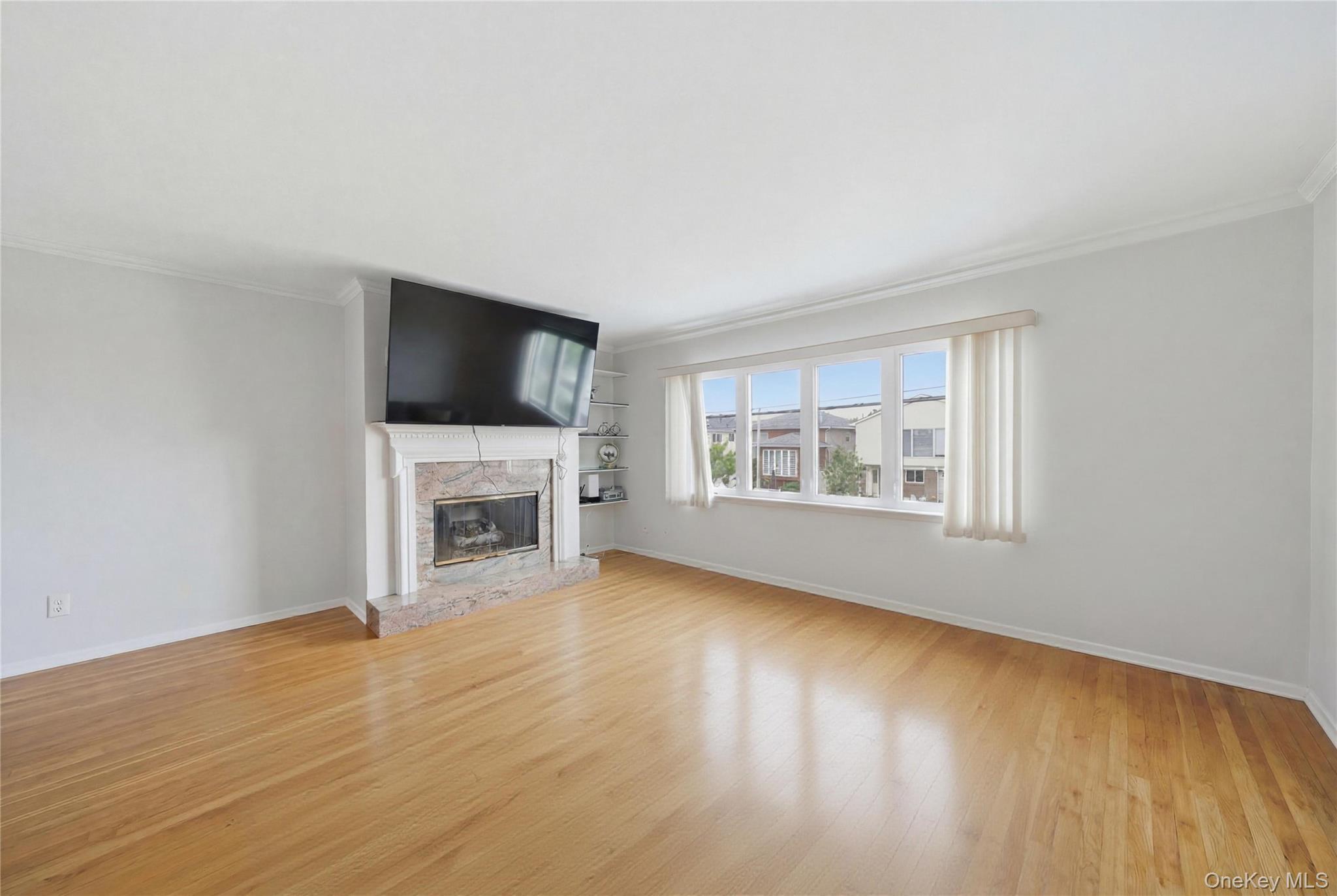 Single Family 88th  Queens, NY 11414, MLS-999979-4