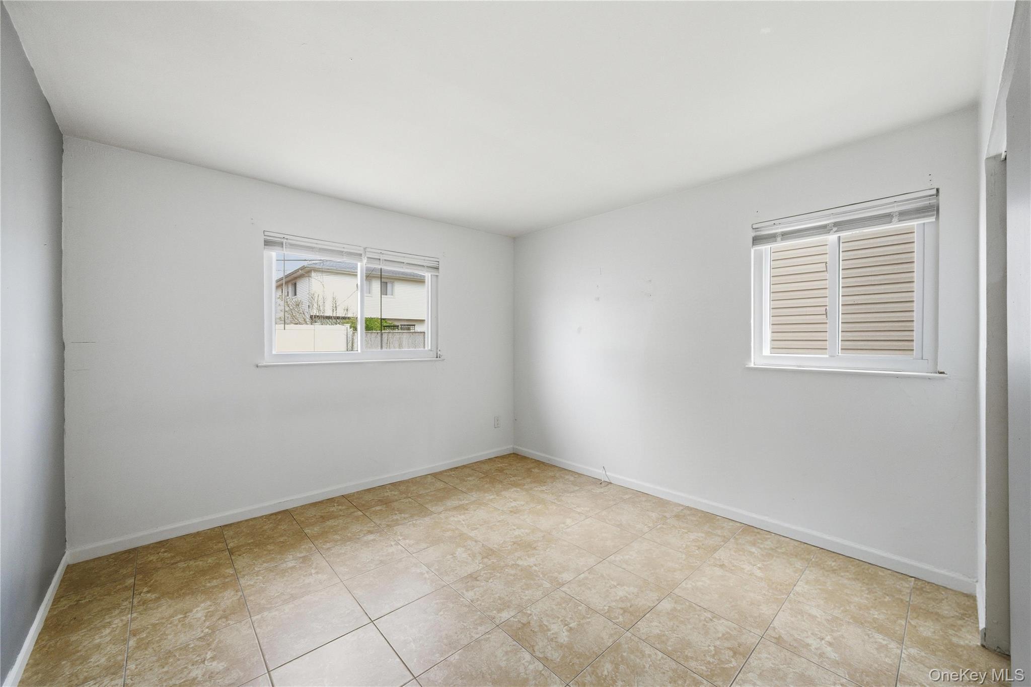 Single Family 88th  Queens, NY 11414, MLS-999979-7