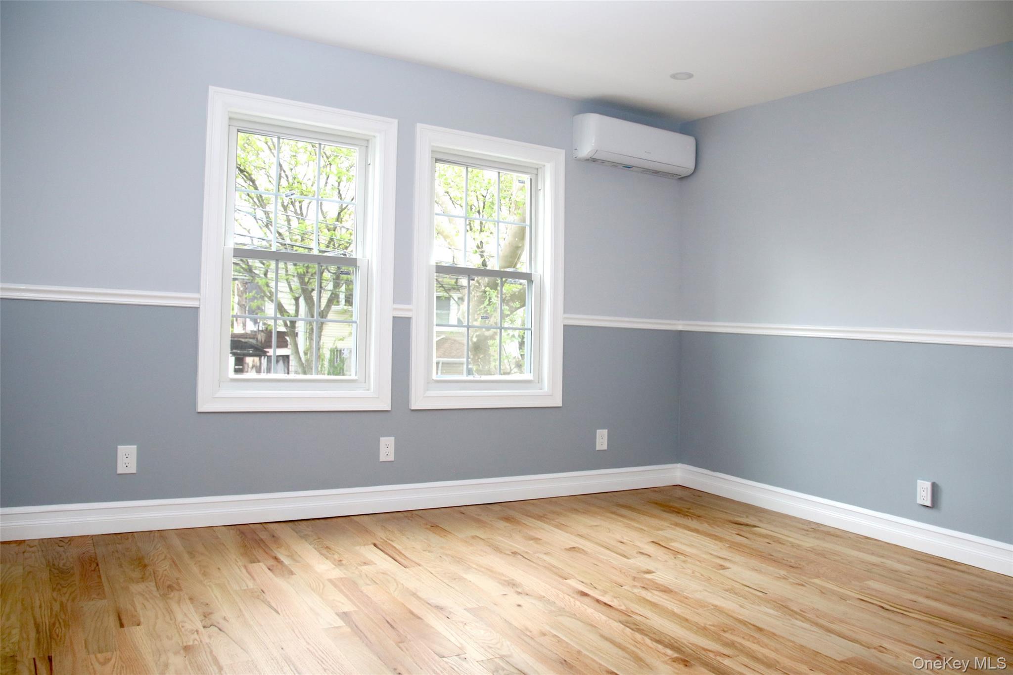 Single Family 118th  Queens, NY 11434, MLS-999988-10