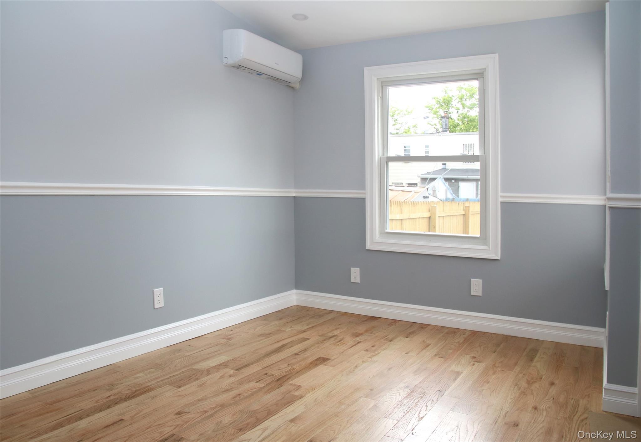 Single Family 118th  Queens, NY 11434, MLS-999988-6