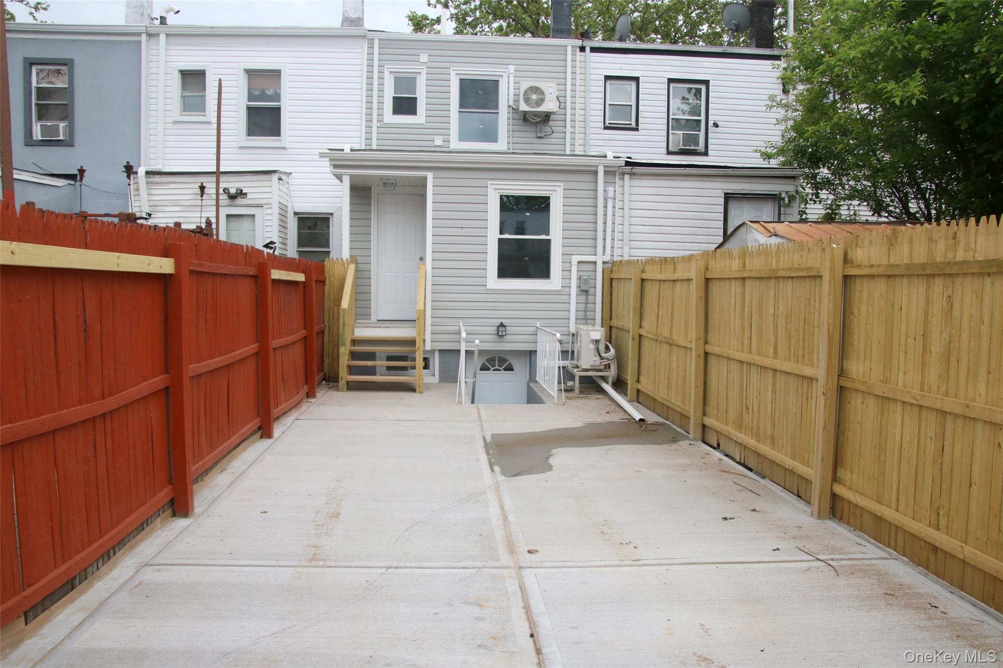 Single Family 118th  Queens, NY 11434, MLS-999988-9