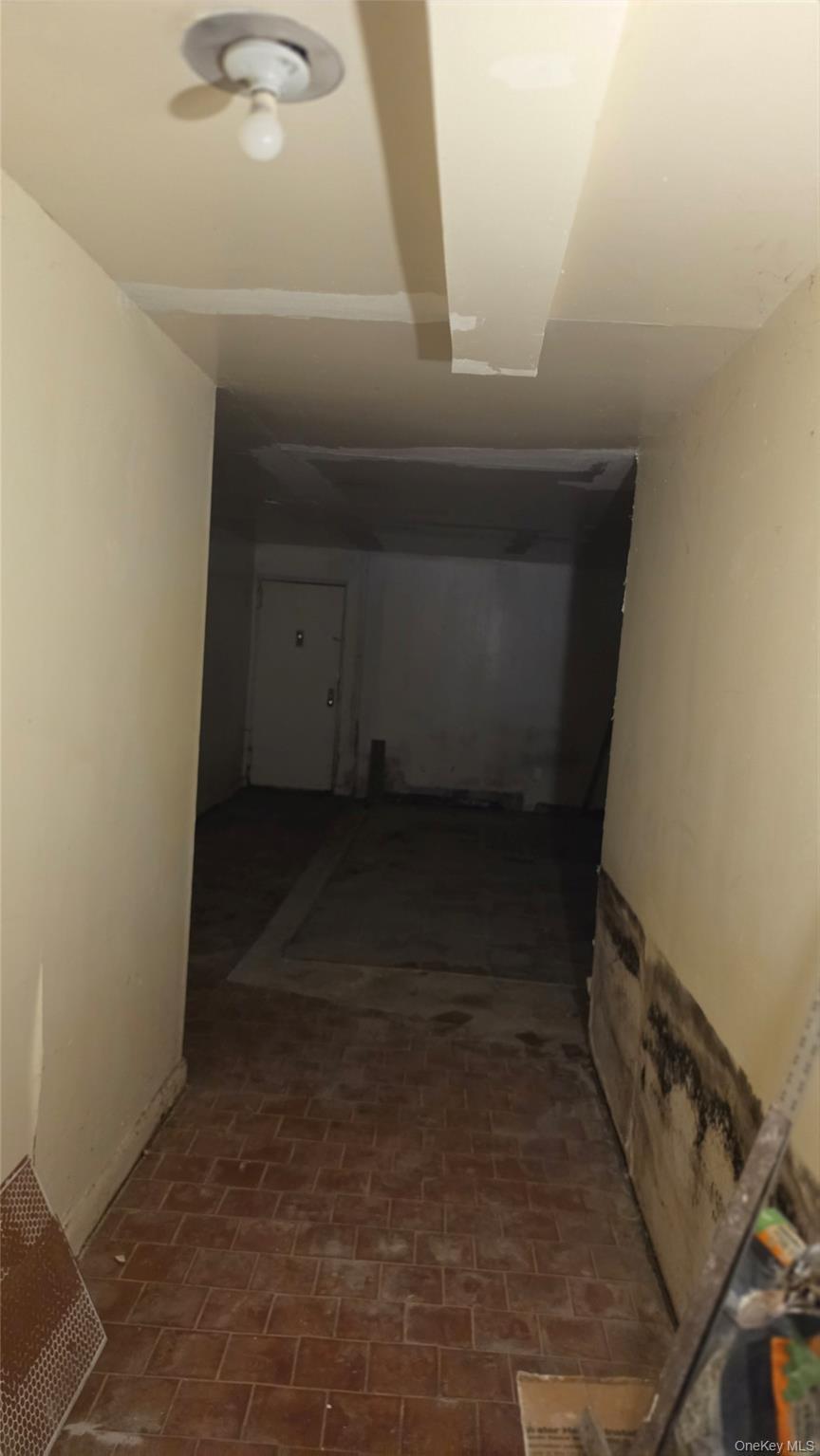 Single Family Bristow Street Bronx, NY 10459, MLS-H5126379-11