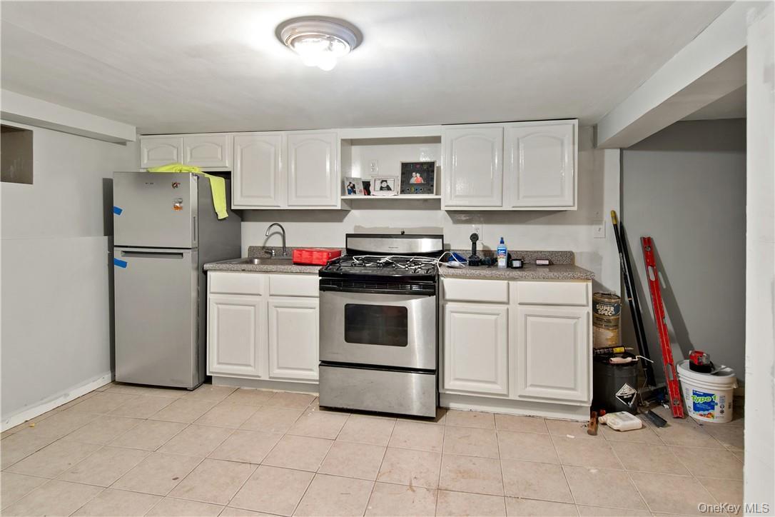 Single Family Hollywood Avenue Bronx, NY 10461, MLS-H6205115-22