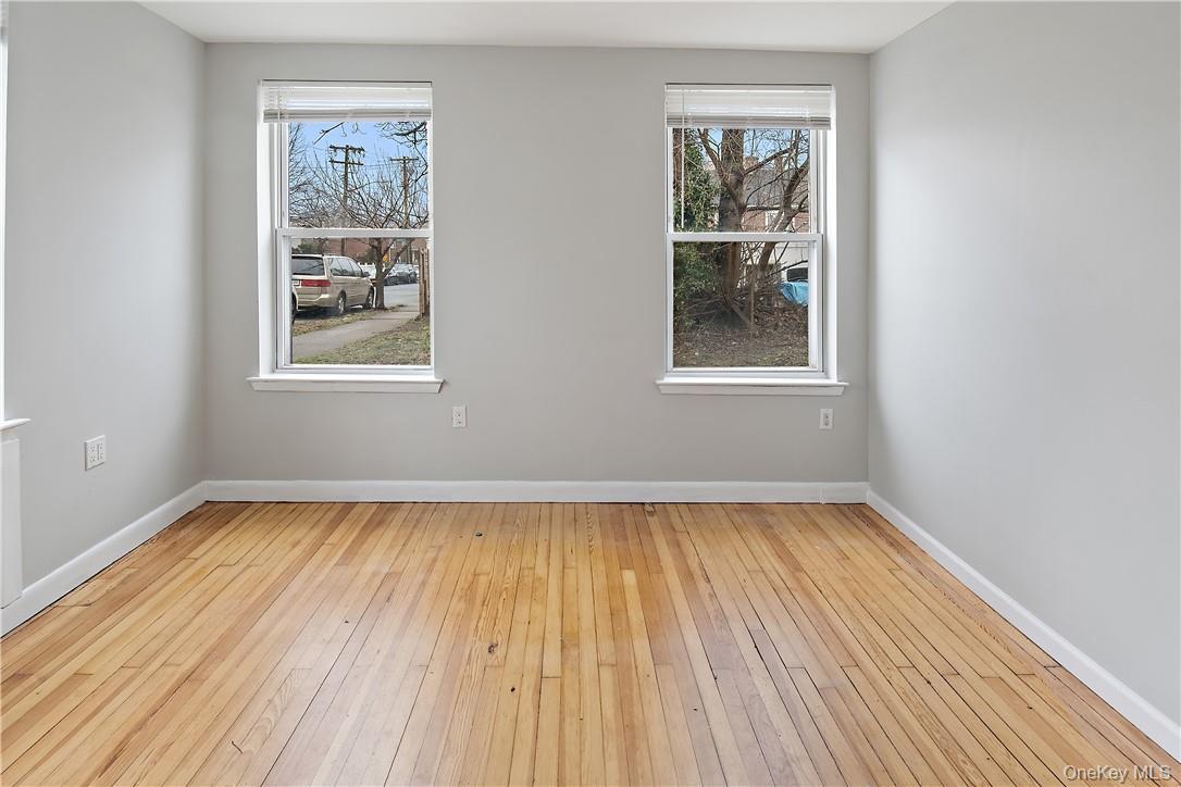 Single Family Hollywood Avenue Bronx, NY 10461, MLS-H6205115-25