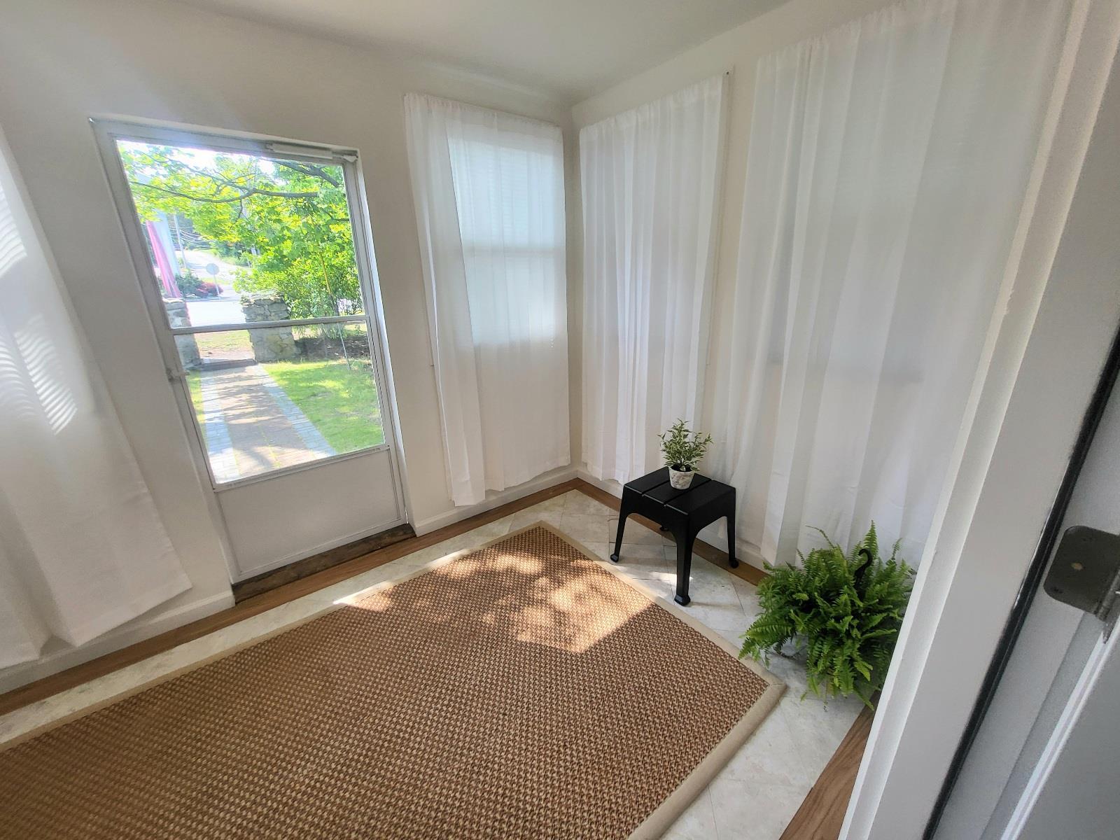 Single Family Albany Post  Orange County, NY 12550, MLS-H6247004-28
