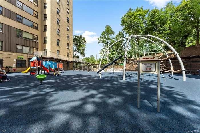 Coop Fordham Hill  Bronx, NY 10468, MLS-H6267824-14
