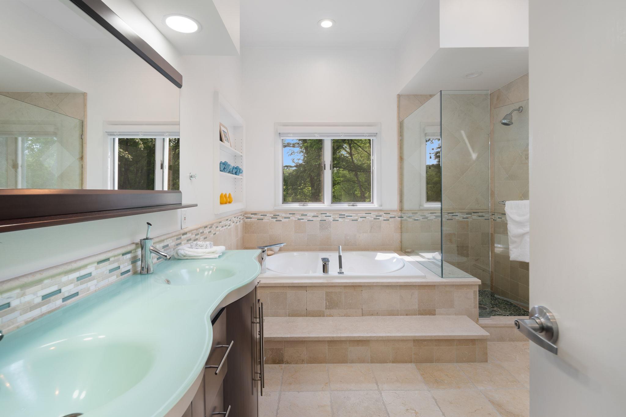 Single Family Hilltop  Westchester County, NY 10597, MLS-H6268167-35