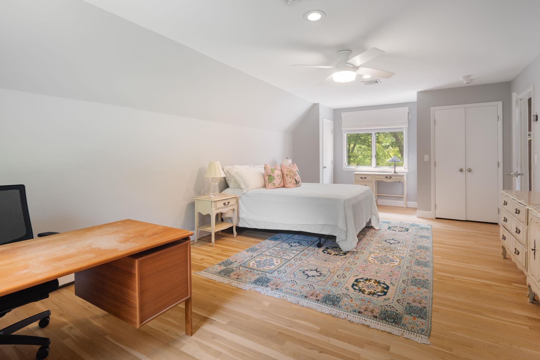 Single Family Hilltop  Westchester County, NY 10597, MLS-H6268167-36