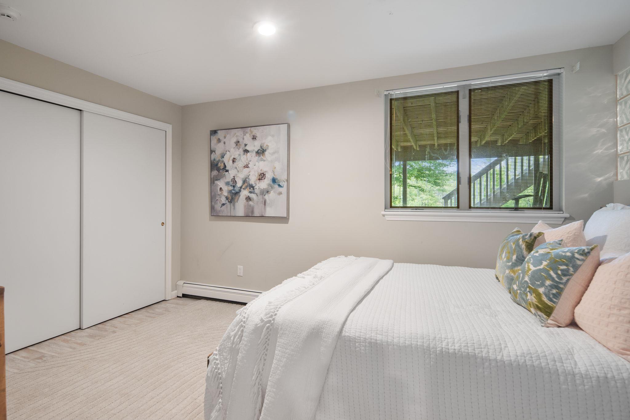 Single Family Hilltop  Westchester County, NY 10597, MLS-H6268167-44