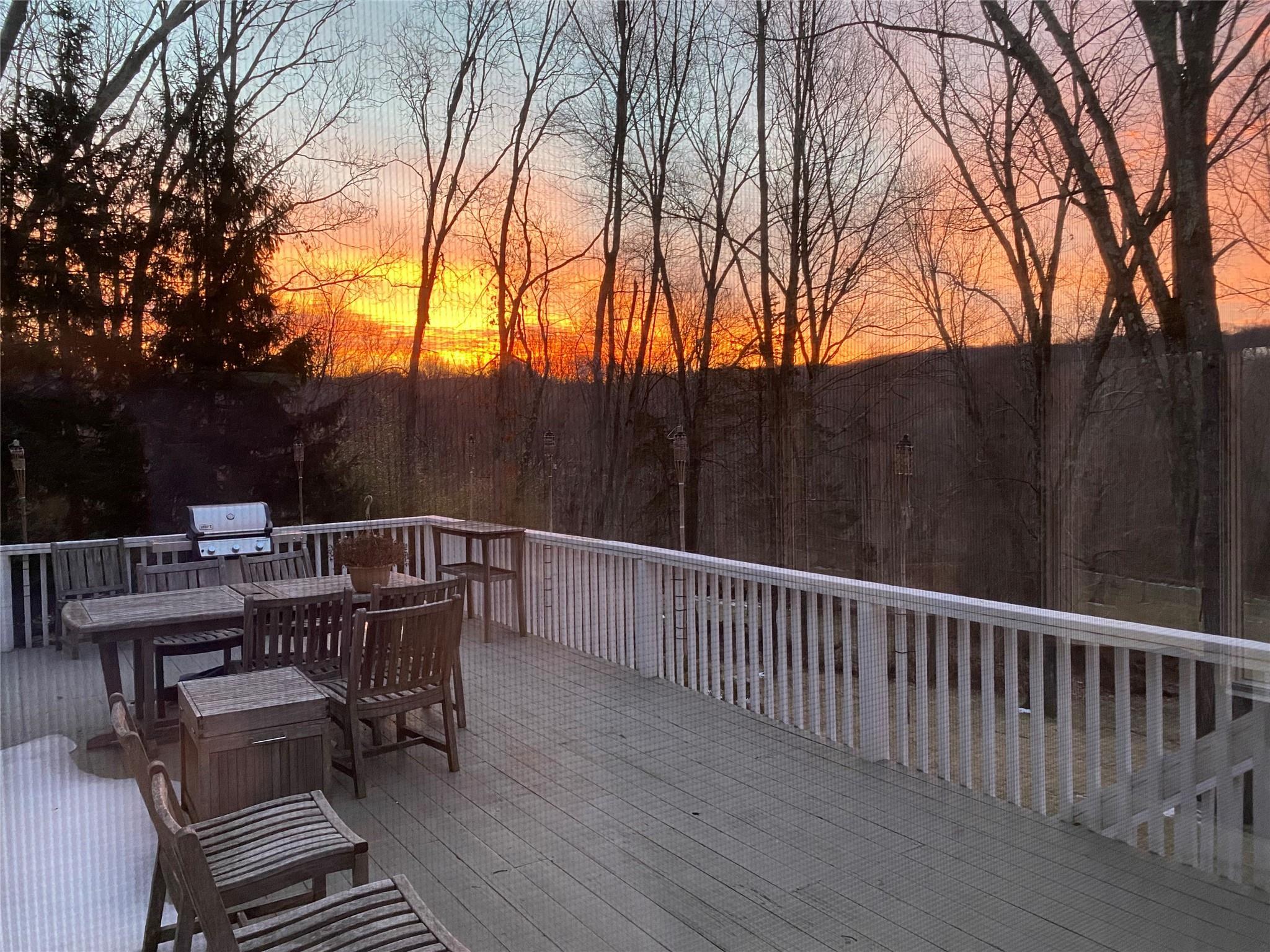 Single Family Hilltop  Westchester County, NY 10597, MLS-H6268167-7