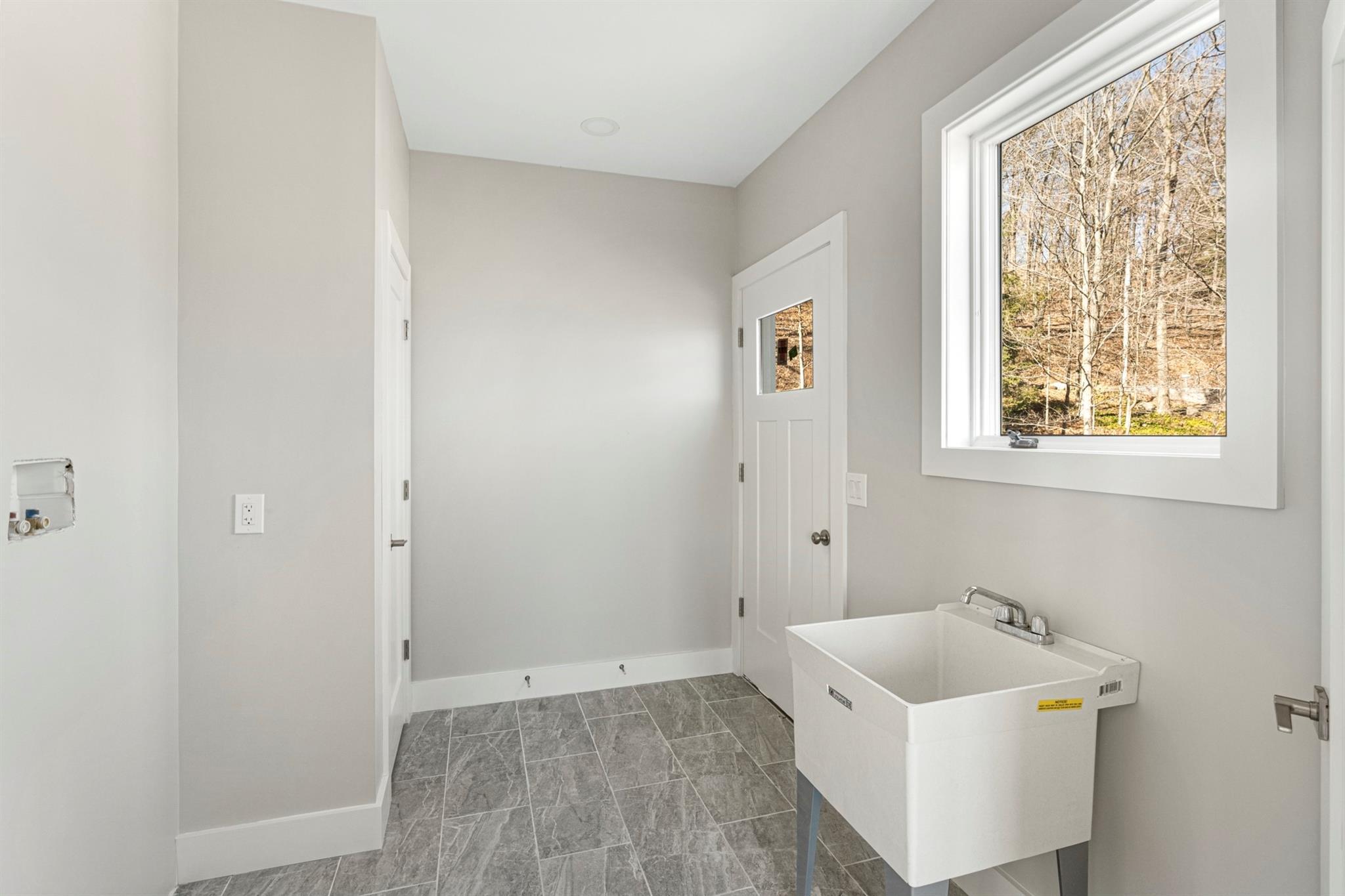 Single Family Tweed  Rockland County, NY 10960, MLS-H6269678-21