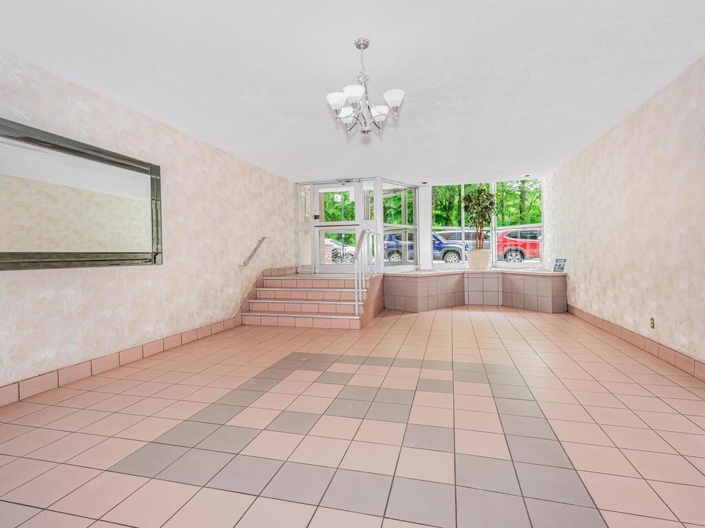 Coop Broadway  Bronx, NY 10471, MLS-H6270002-11