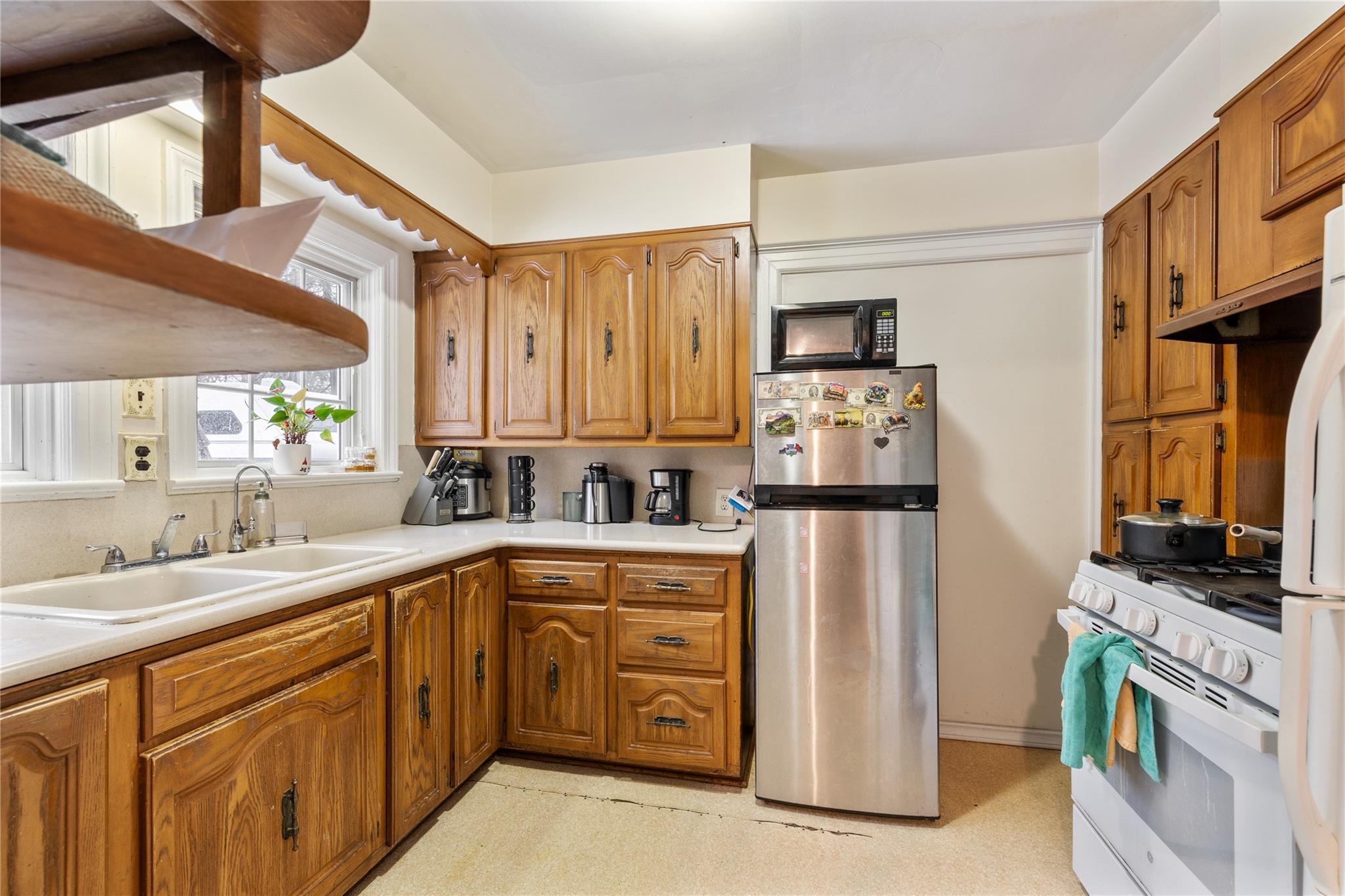 Single Family Saddle River  Rockland County, NY 10952, MLS-H6280065-12