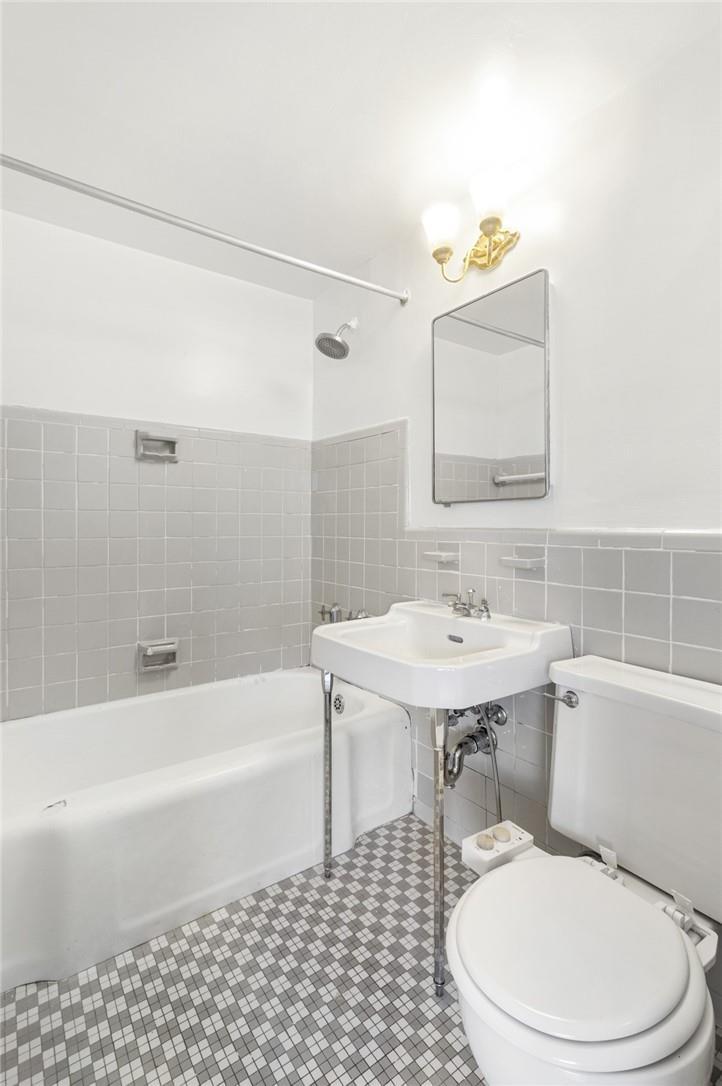 Coop Fordham Hill  Bronx, NY 10468, MLS-H6282436-10