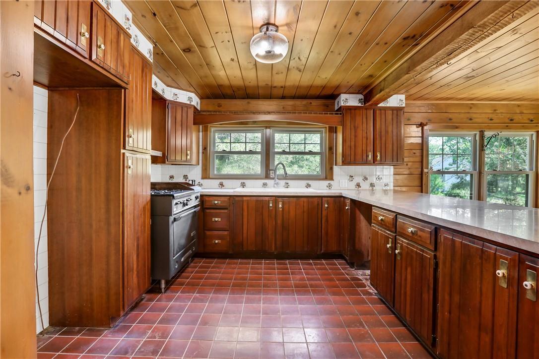 Single Family Spadola  Ulster County, NY 12566, MLS-H6284524-11