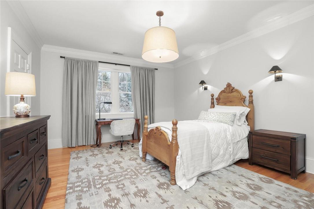 Single Family Rock Shelter  Westchester County, NY 10597, MLS-H6288266-27