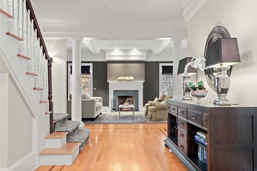 Single Family Rock Shelter  Westchester County, NY 10597, MLS-H6288266-9