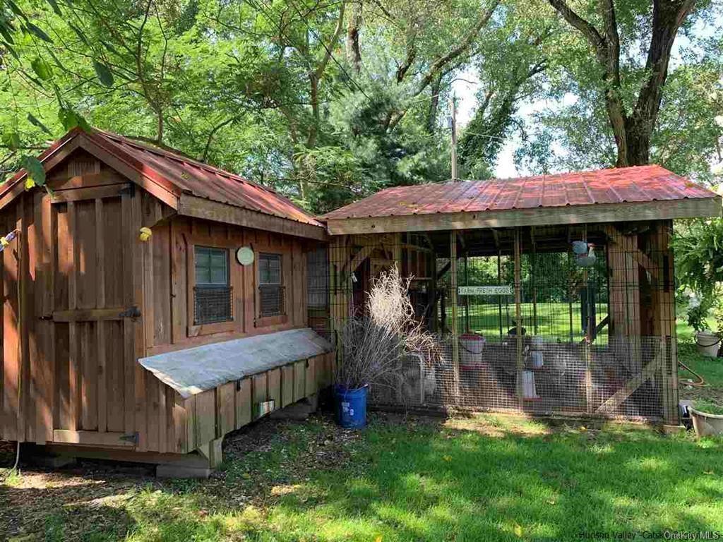 Single Family Goldrick  Ulster County, NY 12401, MLS-H6288445-4