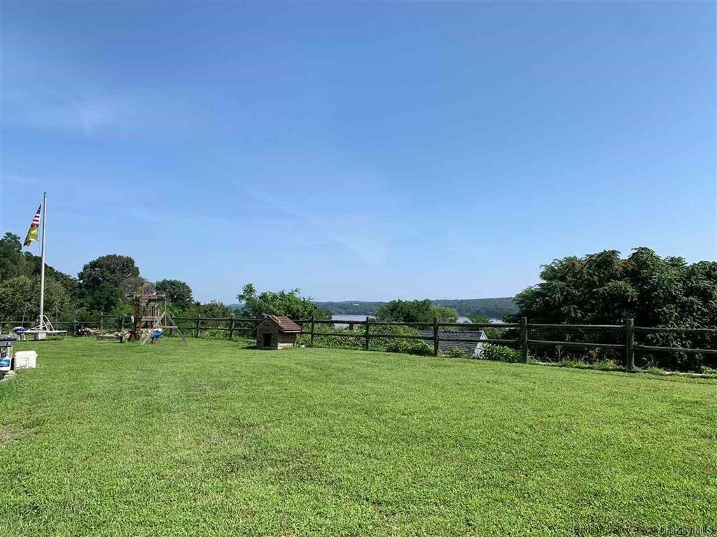 Single Family Goldrick  Ulster County, NY 12401, MLS-H6288445-8