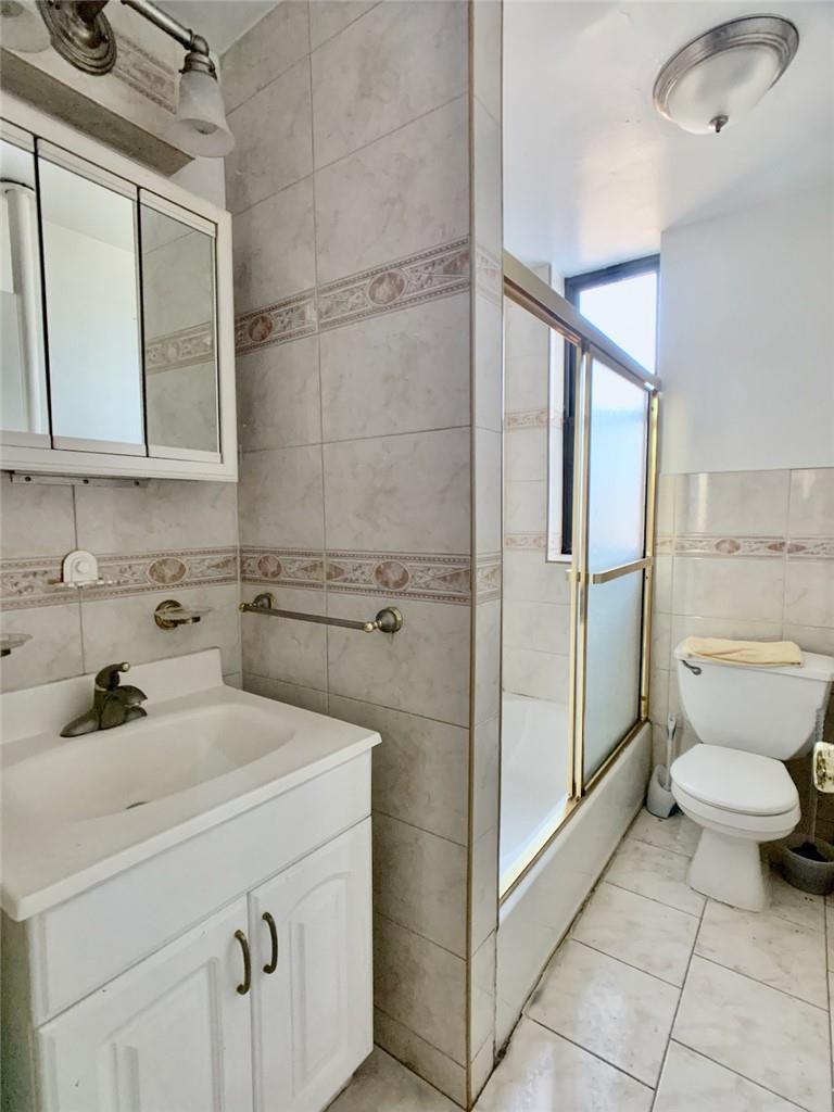Coop Oakland  Bronx, NY 10457, MLS-H6289731-5