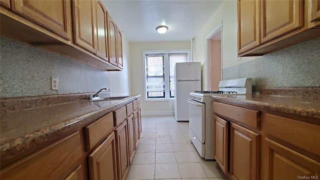 Coop Wallace  Bronx, NY 10462, MLS-H6293890-4