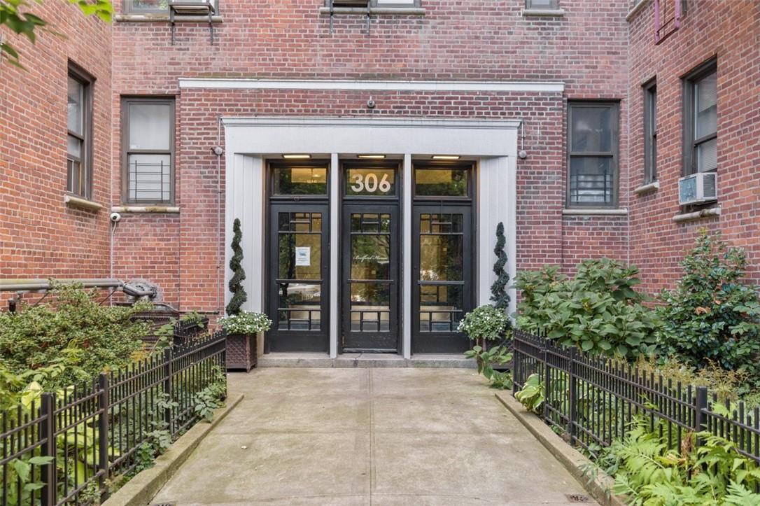 Coop Mosholu  Bronx, NY 10458, MLS-H6297416-33
