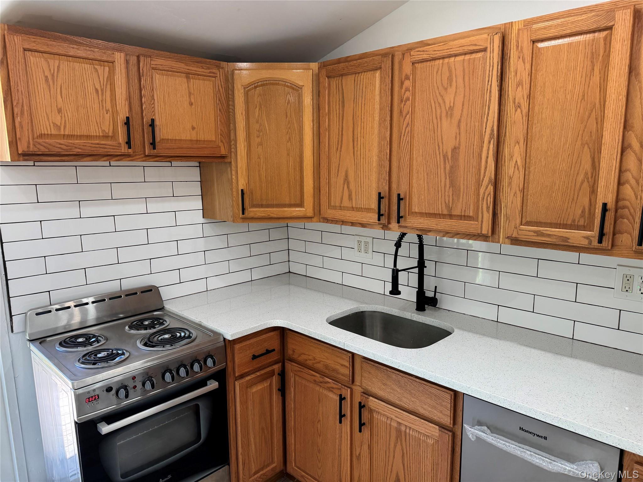 Single Family Mountain Lodge Road Orange County, NY 10950, MLS-H6300828-17