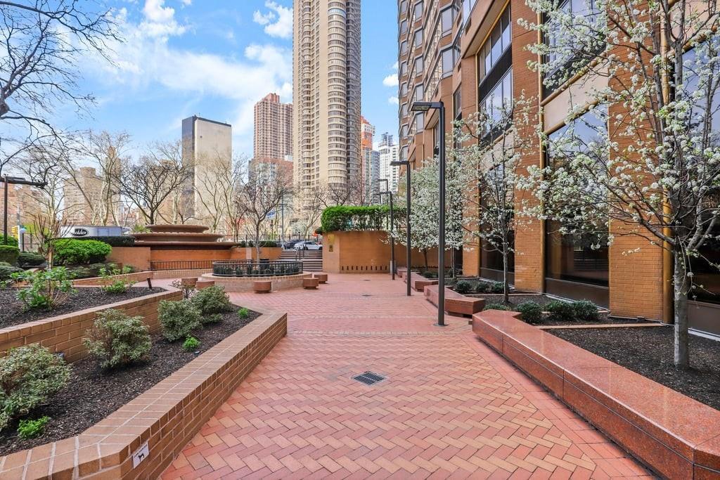 Condo 1st  Manhattan, NY 10016, MLS-H6301669-19