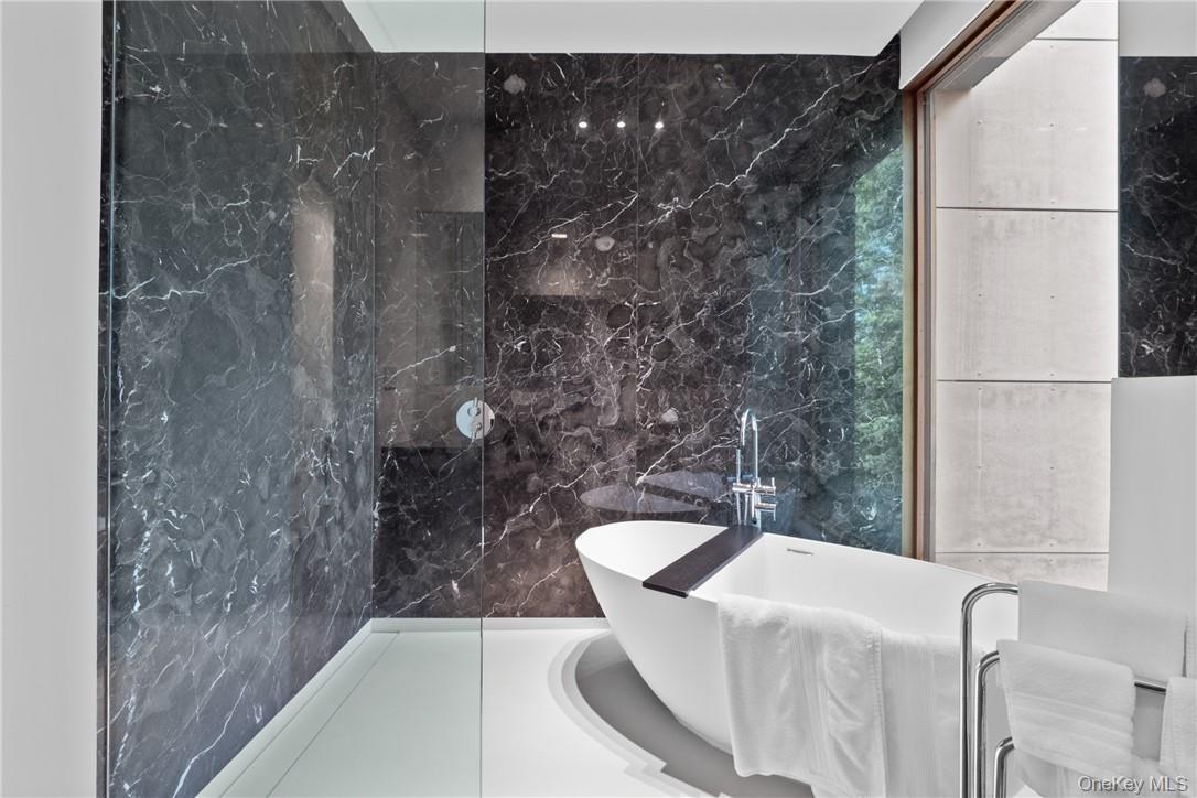 Single Family Sheldon Ulster County, NY 12525, MLS-H6303953-20