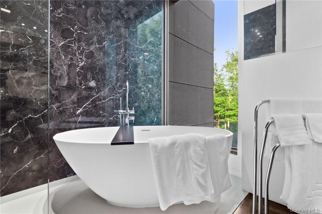 Single Family Sheldon Ulster County, NY 12525, MLS-H6303953-21