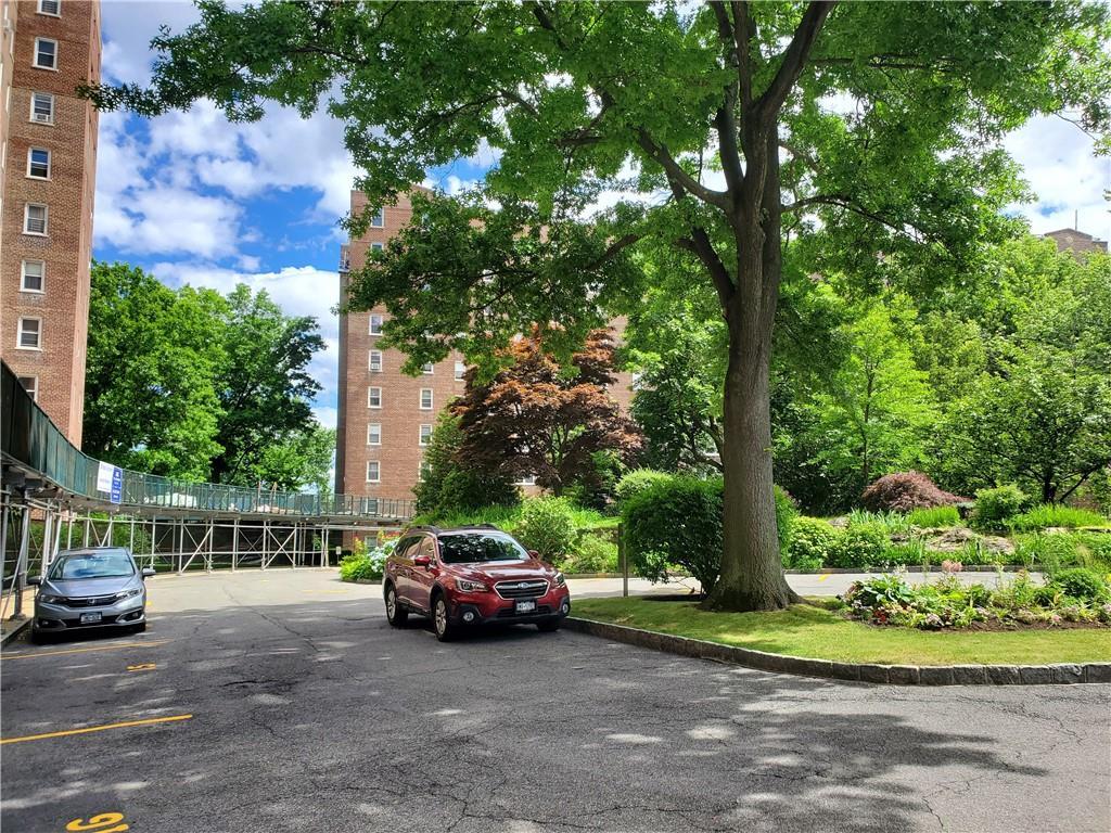 Coop Knolls  Bronx, NY 10463, MLS-H6304439-18