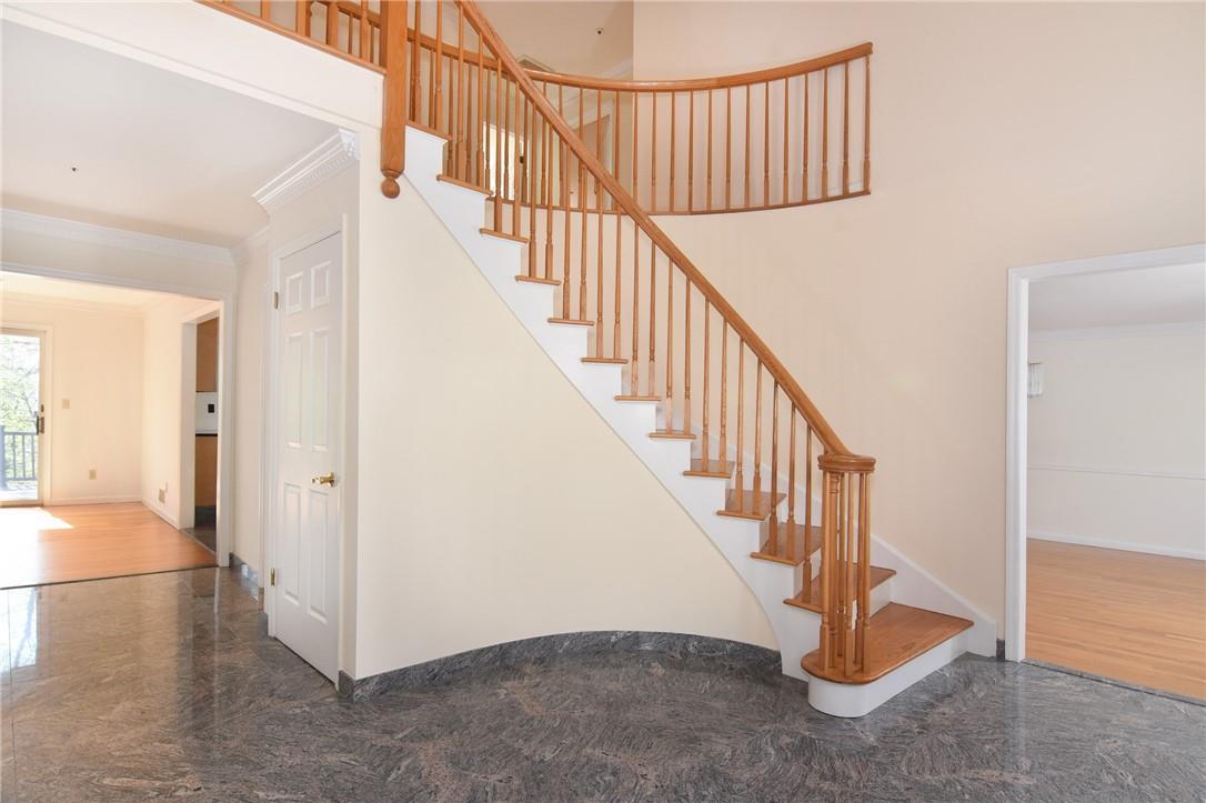 Single Family Oliphant  Westchester County, NY 10522, MLS-H6305130-2