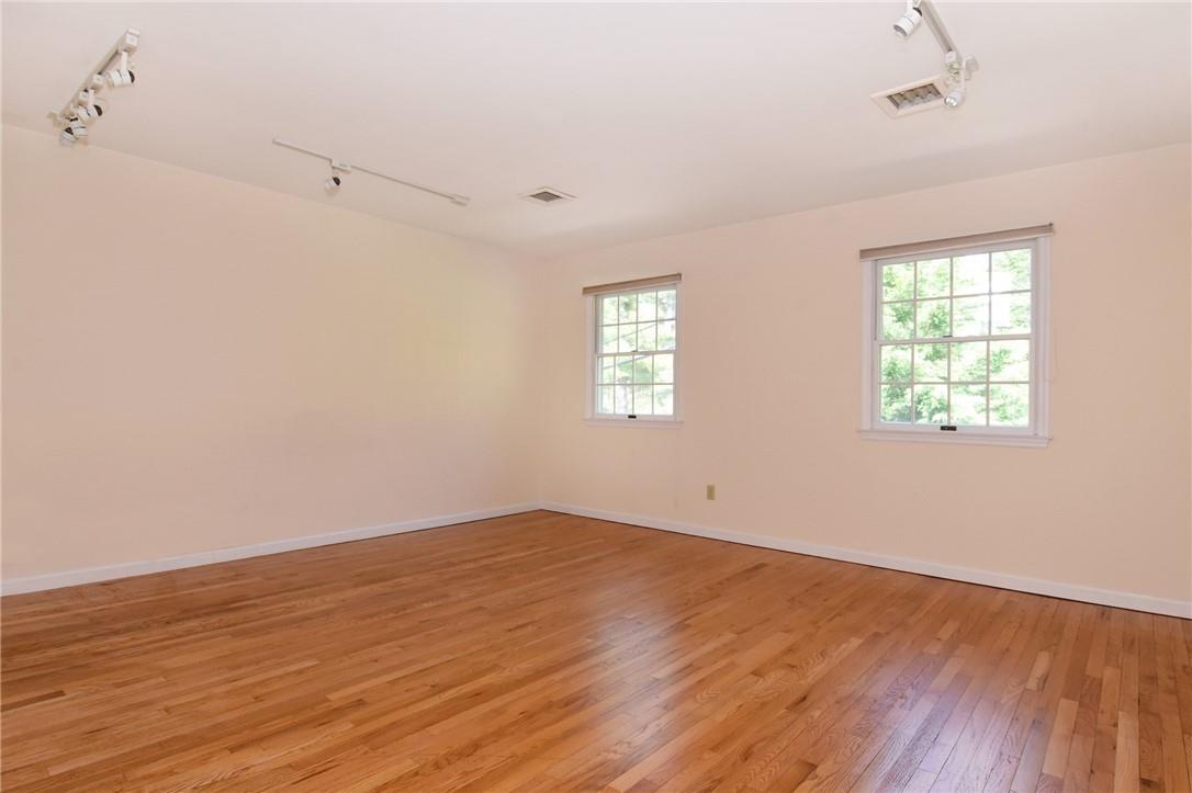 Single Family Oliphant  Westchester County, NY 10522, MLS-H6305130-20