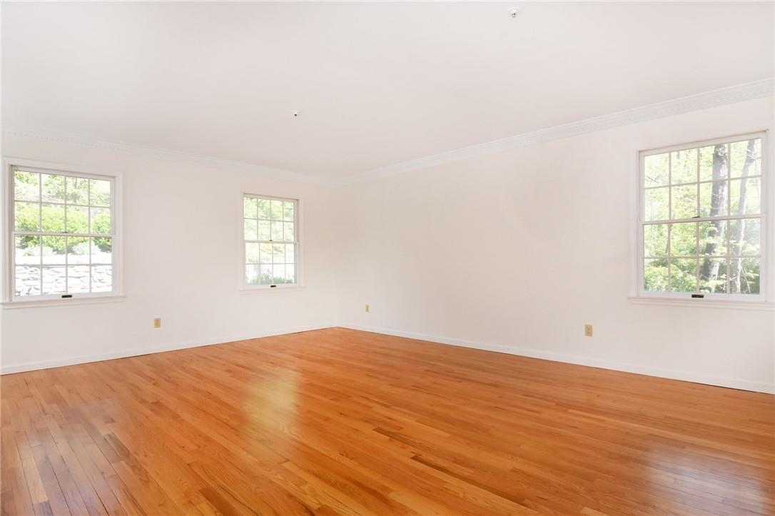 Single Family Oliphant  Westchester County, NY 10522, MLS-H6305130-6